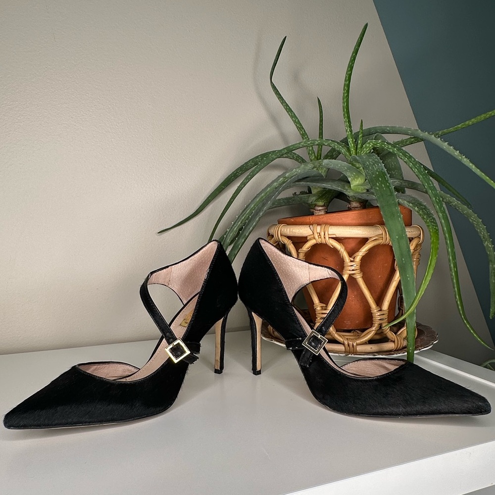 Louise et Cie Black Calf Hair d’Orsay Heels Pointed Toe Stiletto Pumps Size 8.5 - Picture 4 of 14